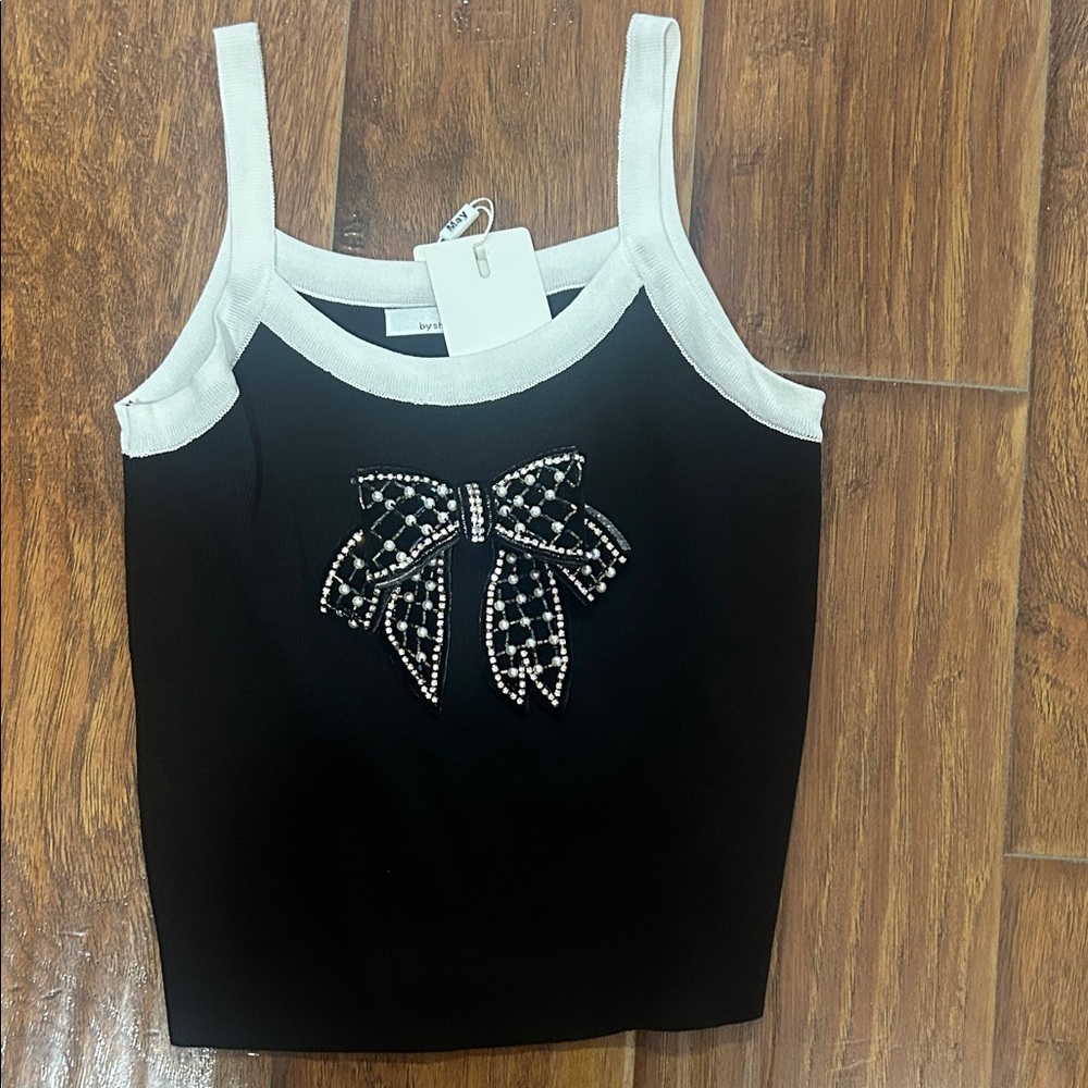 MIA Elegant Black and White Top